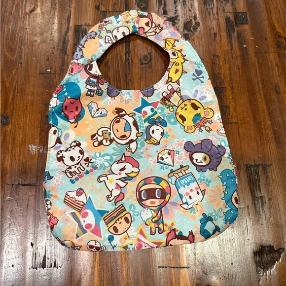 Tokidoki | Baby Bib Set | 2 jujube, 1 Bebe Au Lait
Machine Washable
EUC - Picture 4 of 6